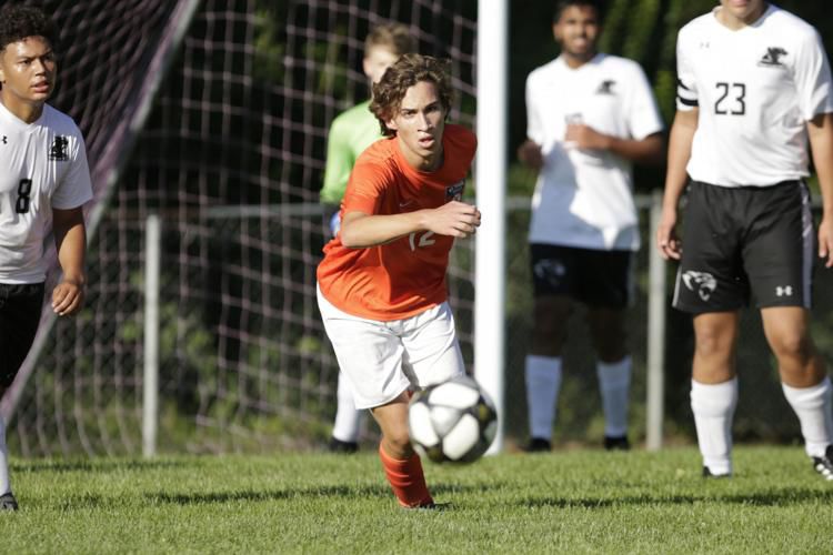 St. Teresa Bulldogs beat Eisenhower Panthers 10-0